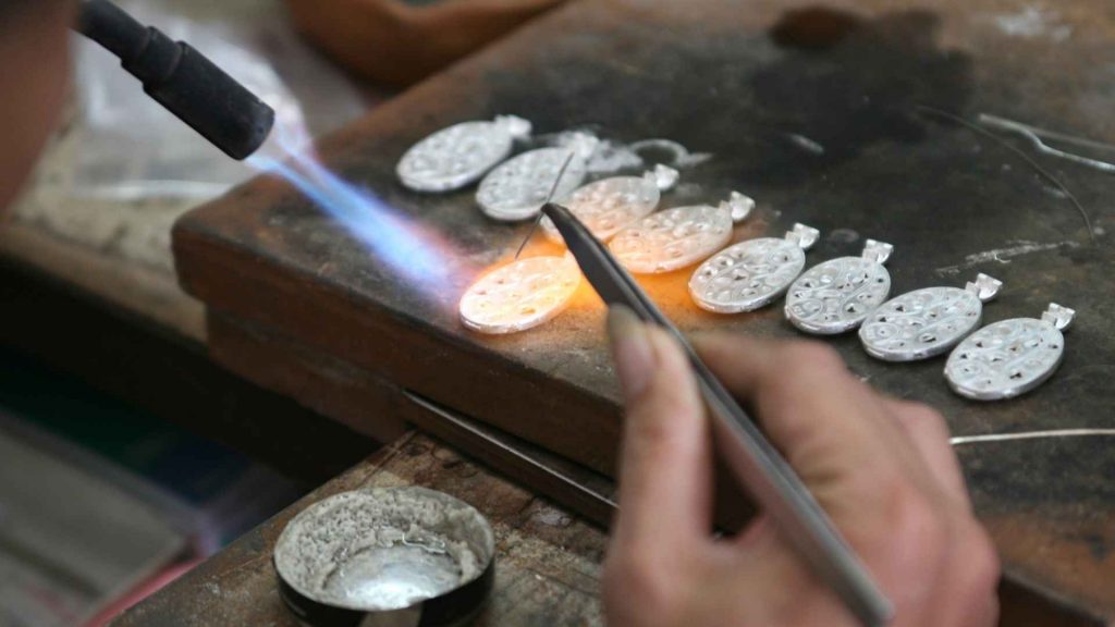 jewellery manufacturer